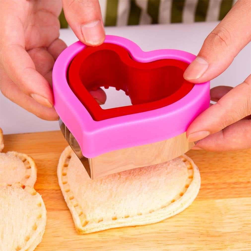 Heart Cookie Cutter Set, 8 Pieces Valentines Day Heart Cookie Cutter, Sandwich Cutter and Sealer for Kids, Heart Shaped Cookie Cutter for Sandwiches, Pastries, Fruit and Cakes