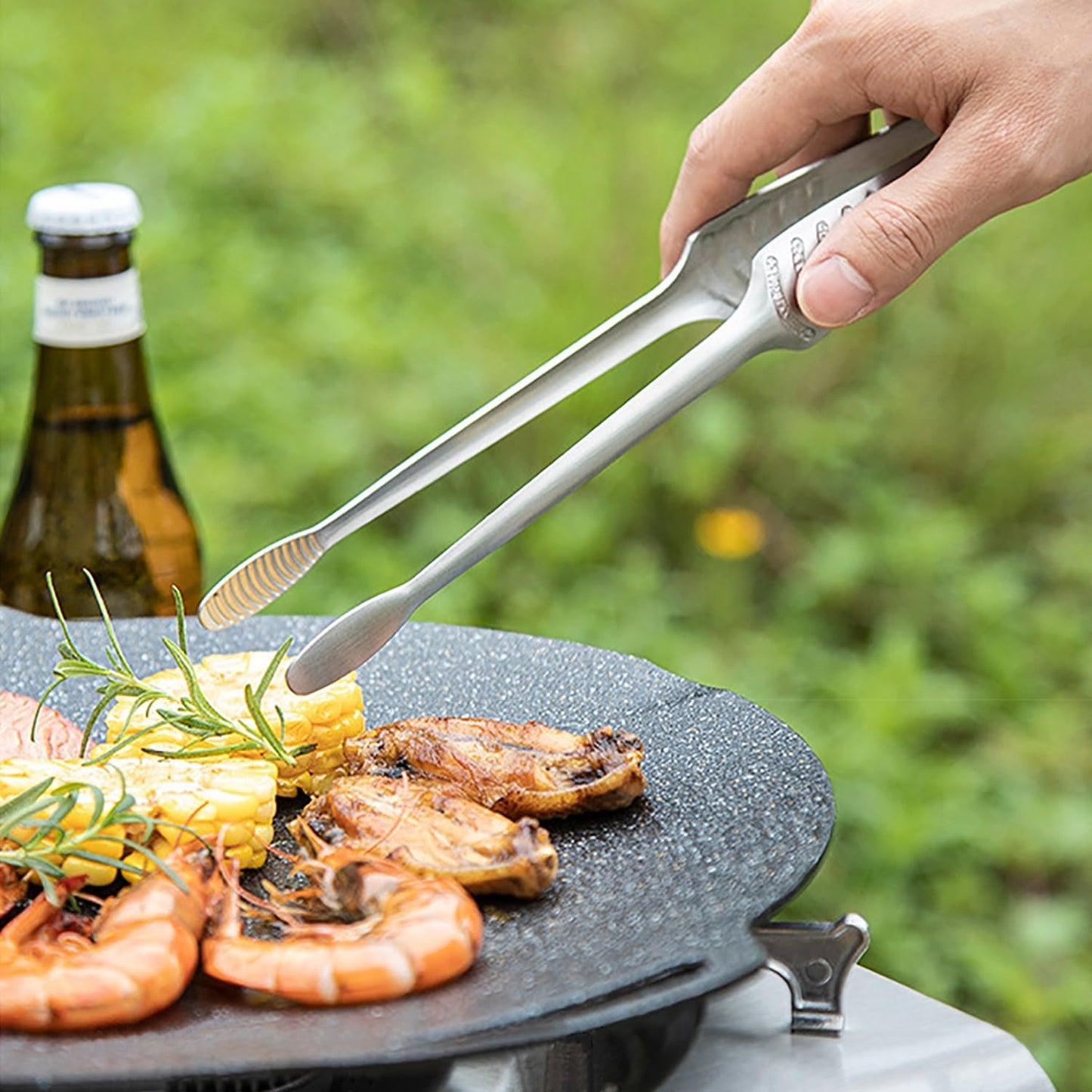 Stainless Steel Kitchen Tongs, Serving Tongs for Cooking, 10.6" Metal Food Tongs with Non-Slip Comfort Grip, Non-Stick Cooking Tongs Heat Resistant BBQ Tong Grill Tong for Barbecue Grilling