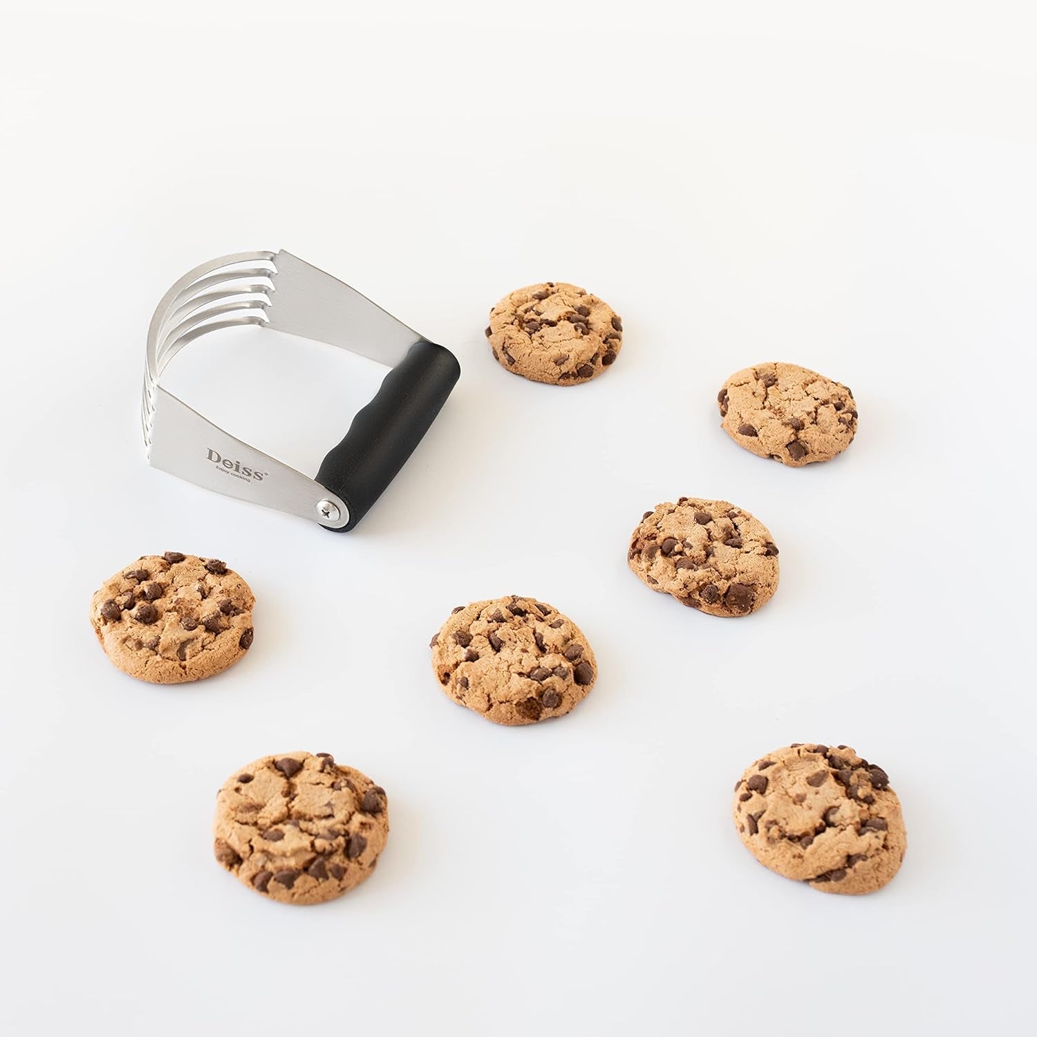 PRO Pastry Cutter - Pastry Blender Stainless Steel & Pastry Dough Cutter, Non-Slip Handle - Dishwasher Safe Dough Blender - Large Hand Butter Cutter Slicer, Pastry Cutter for Baking, Dough Knife