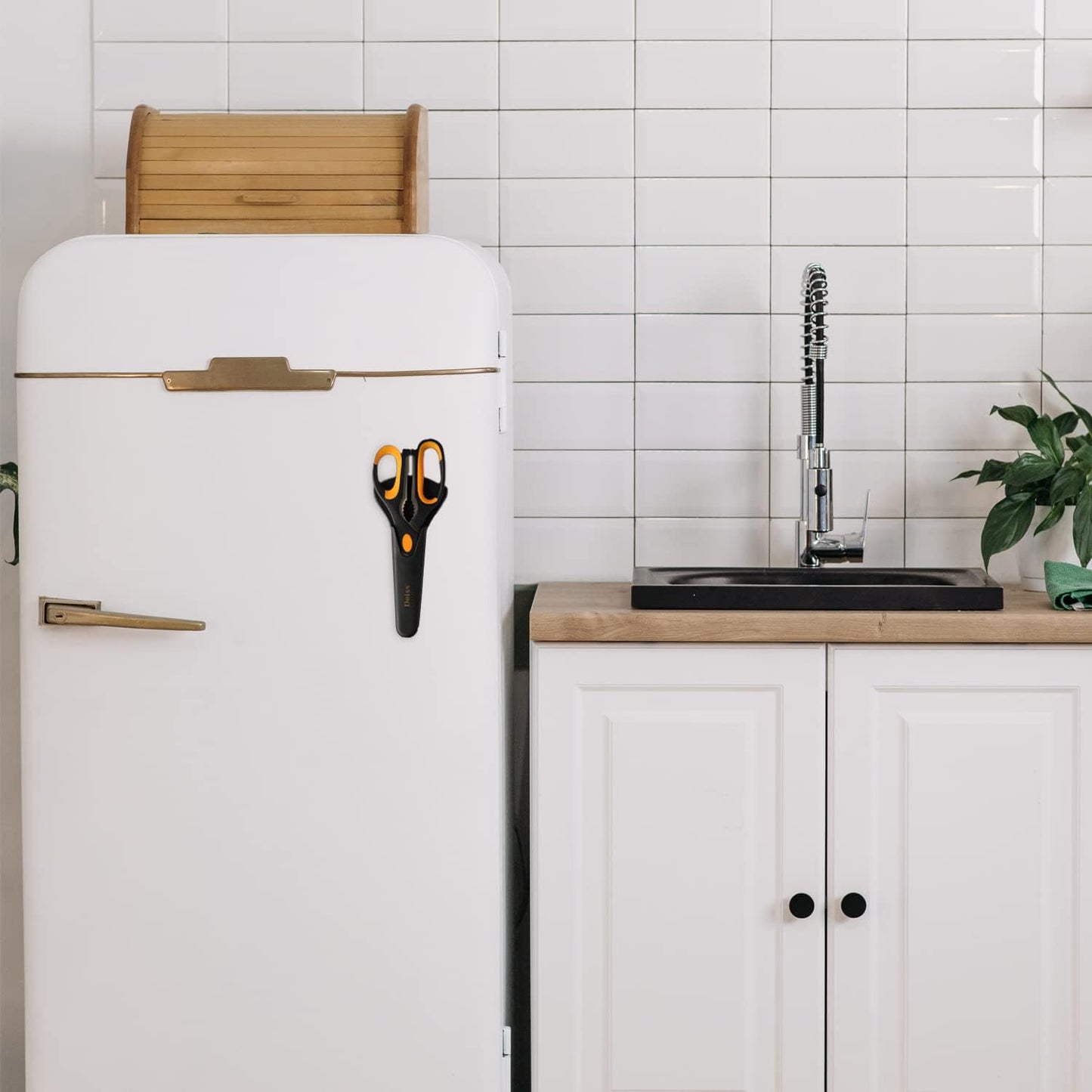 PRO Kitchen Shears, Kitchen Scissors Heavy Duty, Dishwasher Safe All Purpose, Stainless Steel Food Scissors for Kitchen – Sharp Shears for Chicken, Poultry, Fish, Meat, Salads, Herbs