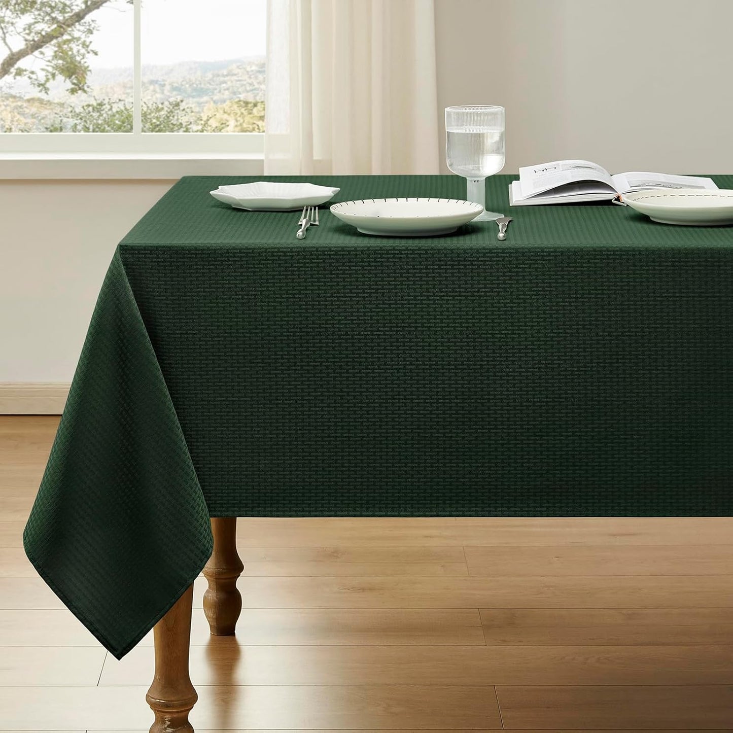 Rectangle Tablecloth Weaved Textured Water Resistant Spill Proof Table Cloth, Decorative Fabric Wrinkle Free Table Cover for Events and Dinner, 60 X 84 Inch, Hunter Green