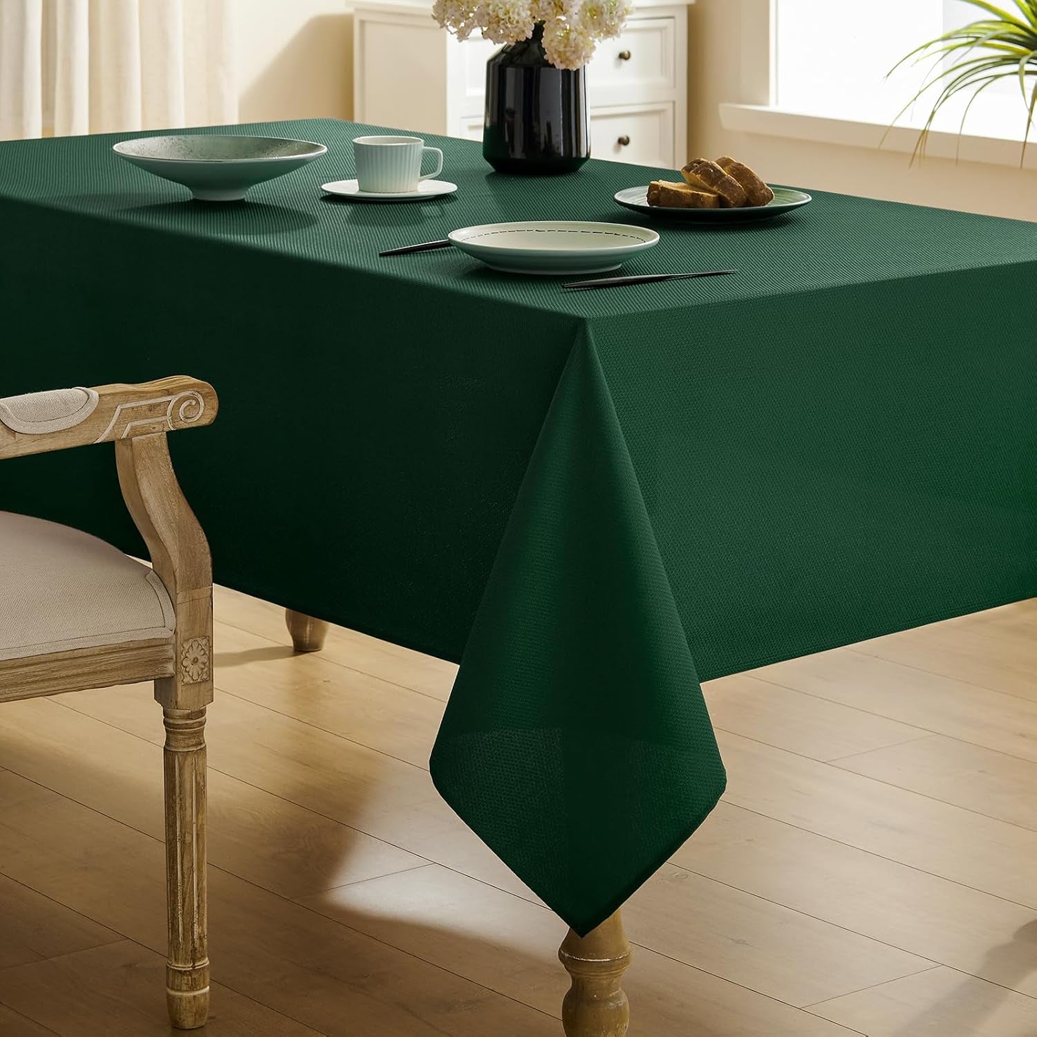 Textured Tablecloth Rectangle Waterproof Table Cloth, Washable Table Cover Wrinkle Free Fabric Tabletop Decoration for Kitchen, Dining, Wedding, Parties, 52 X 70 Inch, Hunter Green